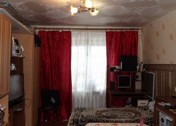 Продаю1-комнатную квартиру на ул.Чугунова